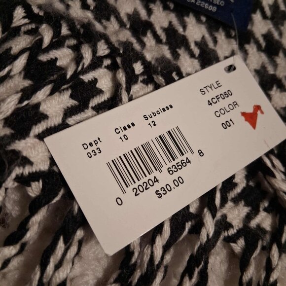 BLACK & WHITE & FRINGE SCARF--NWT - Picture 4 of 6